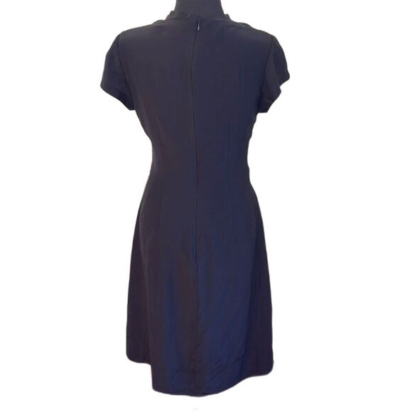 Banana Republic Black Silk Dress. Size 6 - Picture 5 of 7